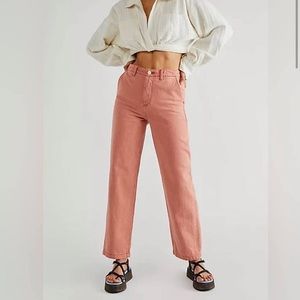 WRANGLER VINTAGE Casey Jones straight leg light pink jeans. Size 30 x 28